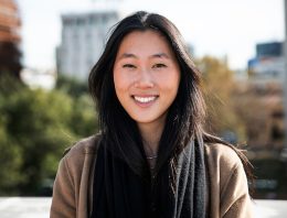 Marie, professeur d'anglais au collège et lycée à Blois